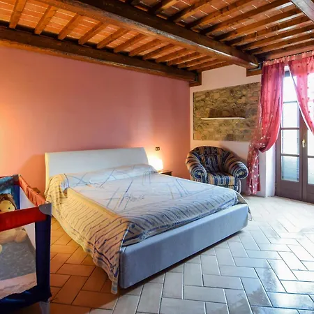 3 Bedroom Stunning In * Ficulle